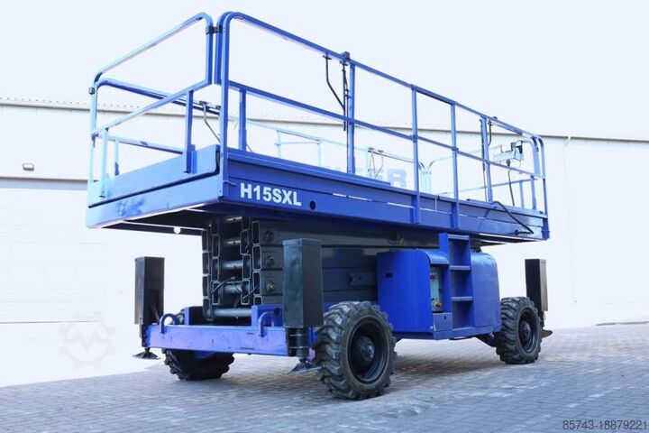 Scherenhebebühne Haulotte H15SXL Diesel, 4x4 Drive, 15m Working Height, 500k
