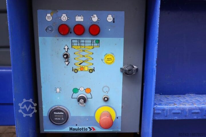 Scherenhebebühne Haulotte H15SXL Diesel, 4x4 Drive, 15m Working Height, 500k