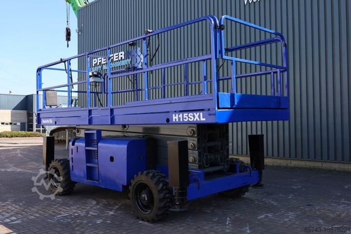 Scherenhebebühne Haulotte H15SXL Diesel, 4x4 Drive, 15m Working Height, 500k