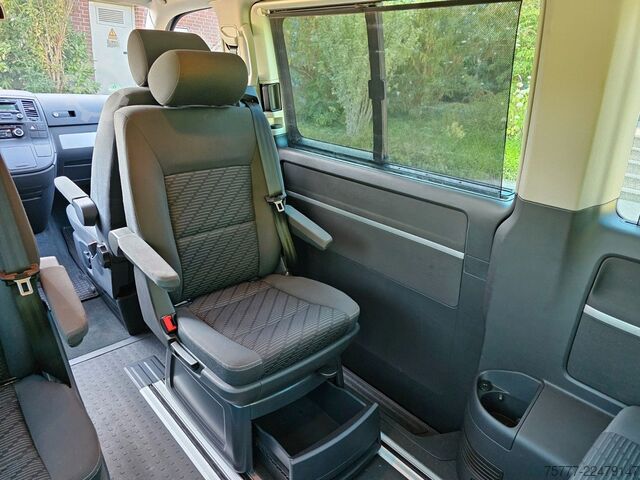 Kleinbus VW T5  Multivan Comfortline-DSG-AHK-7Sitze-St.Heiz