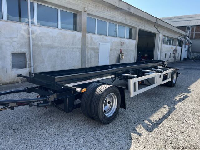 Skip hoist trailer Bartoletti 