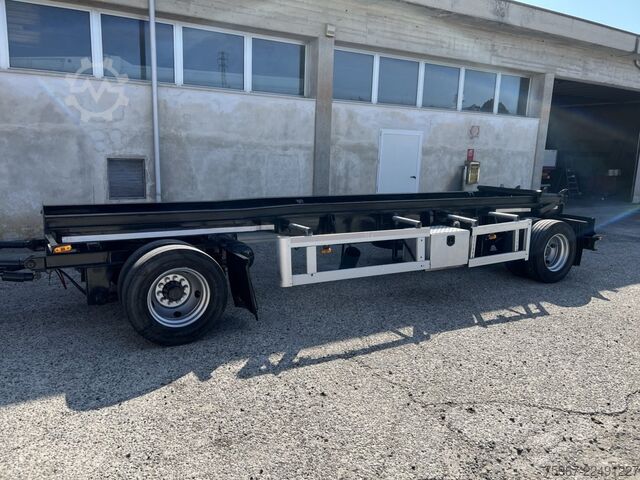 Skip hoist trailer Bartoletti 