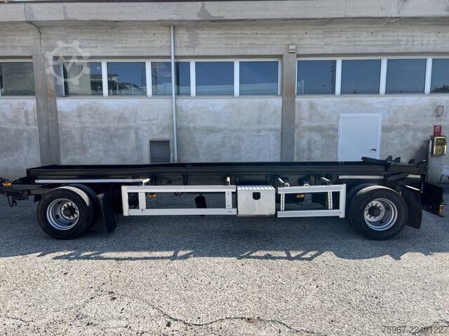 Skip hoist trailer Bartoletti 