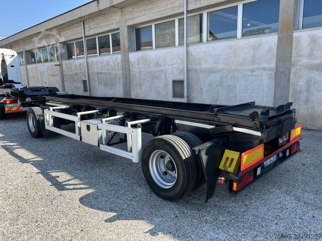 Skip hoist trailer Bartoletti 