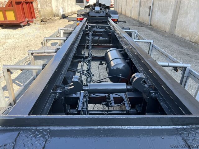 Skip hoist trailer Bartoletti 