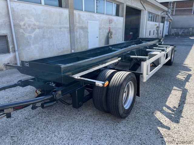 Skip hoist trailer Bartoletti 