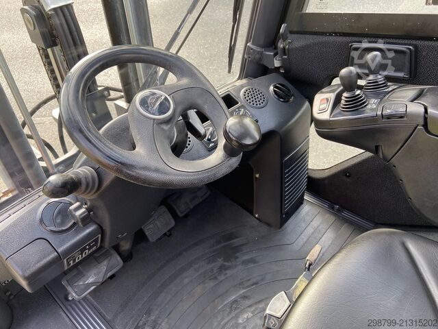 Dieselstapler Linde H 25 D - 02 - 392