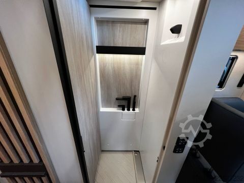 Teilintegriertes Wohnmobil Bürstner Signature SFT 7.0