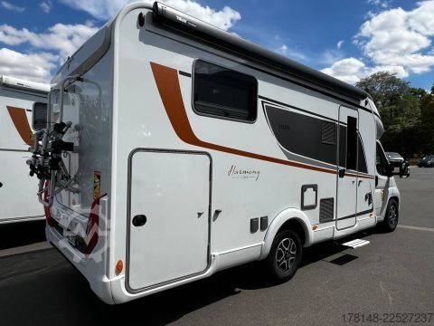 Teilintegriertes Wohnmobil Bürstner Lyseo TD 727 G