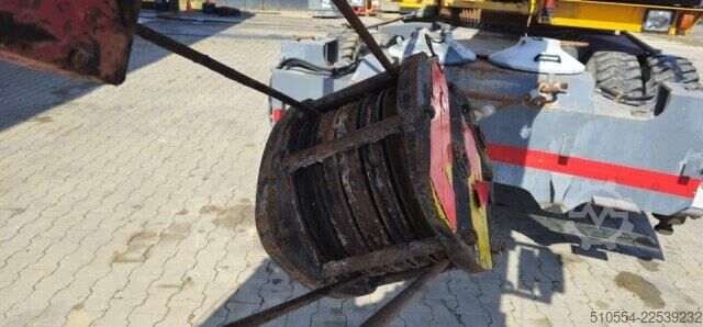 Radbagger Sennebogen 630 30t Mobilkran / Teleskopkran + JIB