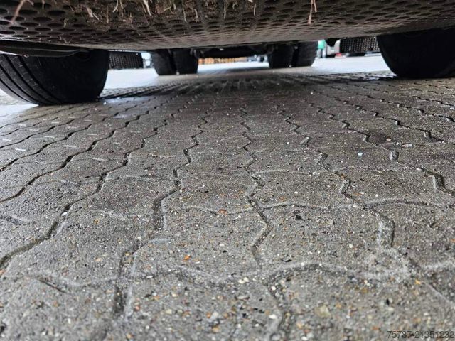 Garbage truck MERCEDES-BENZ 2629 2 Kammern, Euro 6 Filter, Faun 22 cbm