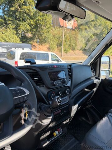 Autokranwagen IVECO Daily 72-180 Meiller Kipper Kran 10m FUNK AHK