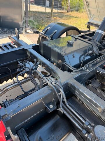 Transporter mit Kipper IVECO Daily 72-180 Meiller Kipper Kran 10m FUNK AHK