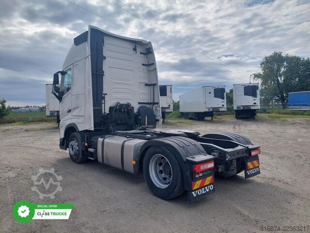 Standard tractor unit VOLVO FH 500 Globetrotter XL