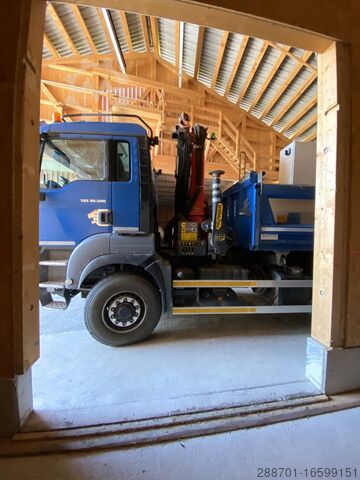 Kipper LKW MAN 26.500 mit Ladekran PK 19001 SLD