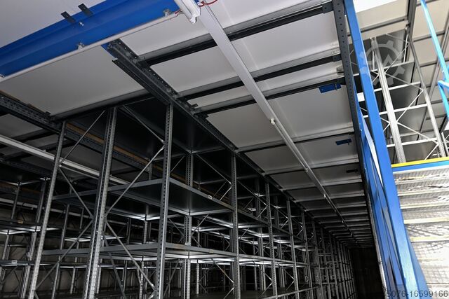 Lagerbühne 2500m² 2-stöckig Stow