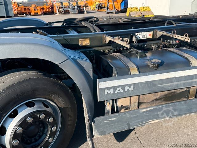 Truck chassis MAN TGS 35.360 8x2-6 BL Fahrgestell