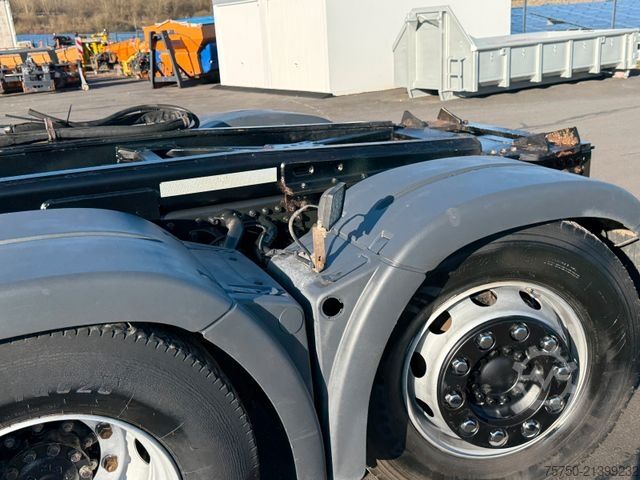 Truck chassis MAN TGS 35.360 8x2-6 BL Fahrgestell