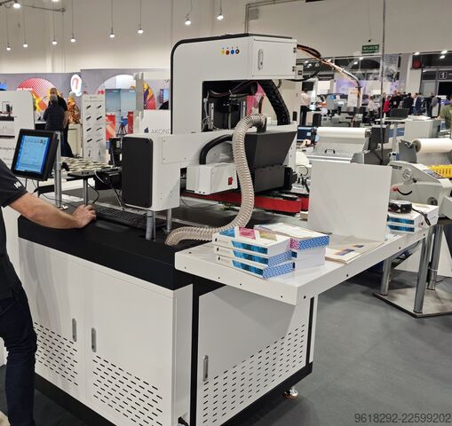 Buchkantendrucker / Farbschnittmachine RobotJet HK-SP1200WA-BH