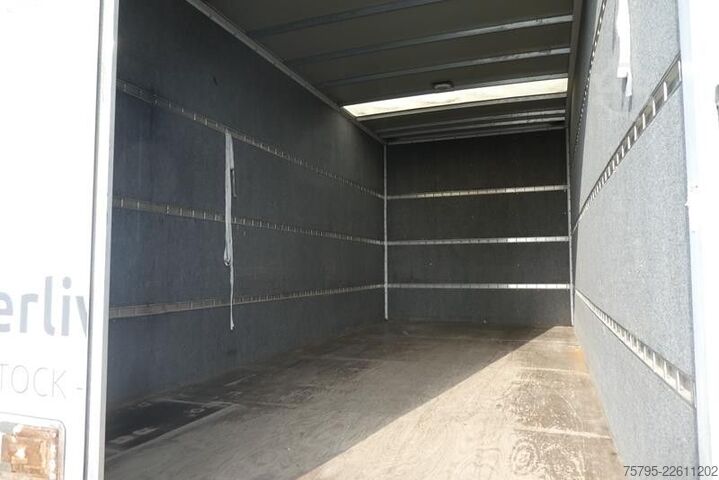 Transporter mit Koffer MERCEDES-BENZ Atego 816 BL Möbelkoffer