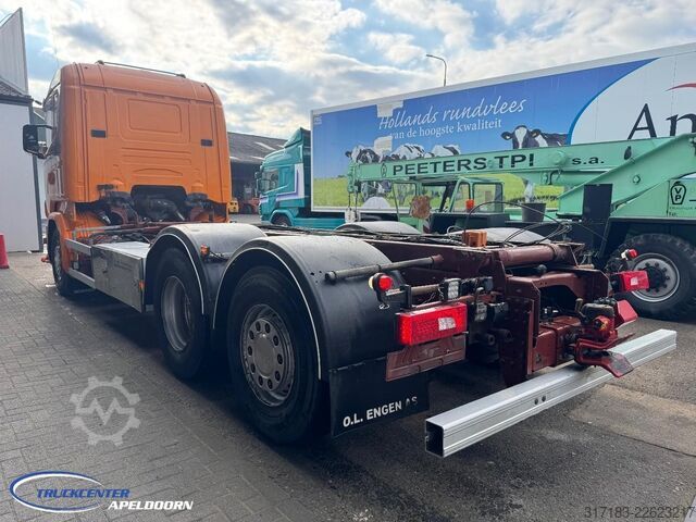 Fahrgestell mit Fahrerhaus Scania R520 V8 LB6x2*4HNB, Retarder, PTO-Hydaruliek, L...