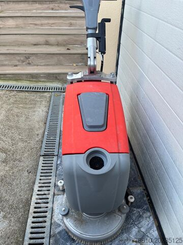 Floor scrubber machine Hako Scrubmaster B12