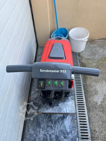 Floor scrubber machine Hako Scrubmaster B12