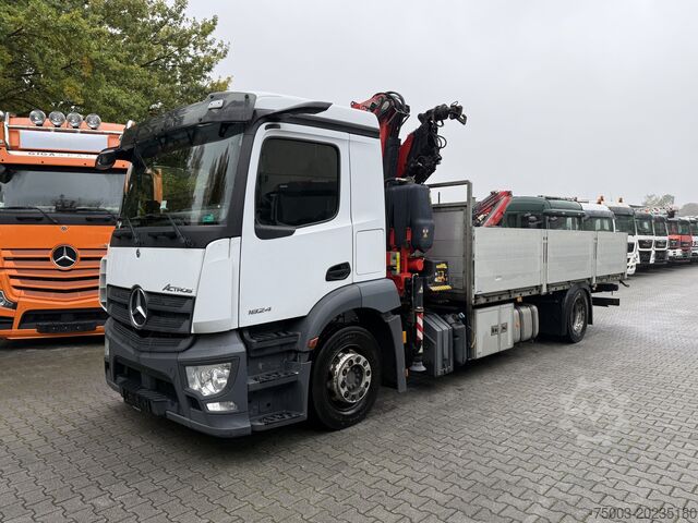 Flatbed truck Mercedes-Benz Actros MP5 1824 Kran Fassi F155