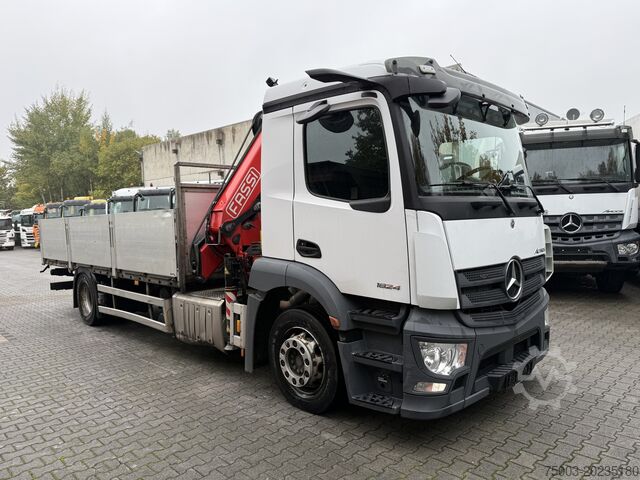 Flatbed truck Mercedes-Benz Actros MP5 1824 Kran Fassi F155