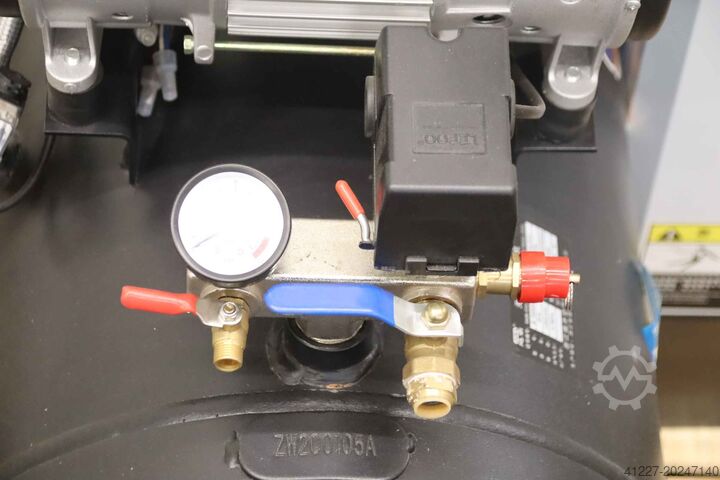 Compressor 520 l/min with dryer JUBA JB 1500WX4  JB-10AC