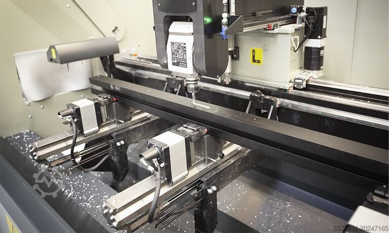 Universal machining center Emmegi Phantomatic M3