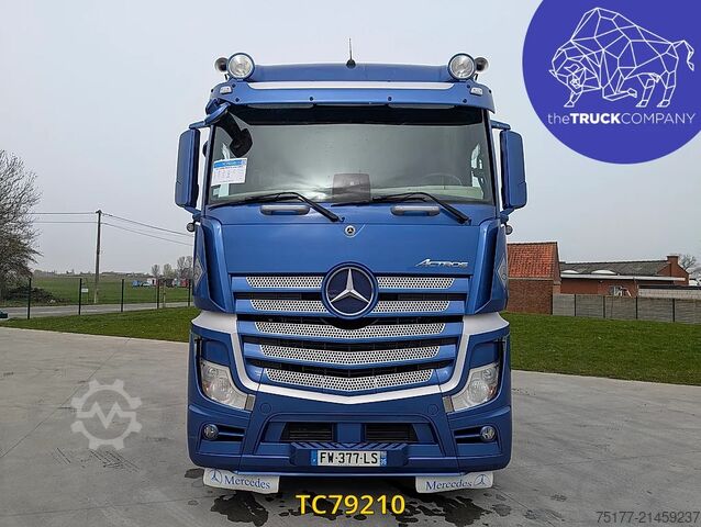 Standard-SZM Mercedes-Benz Actros 1853
