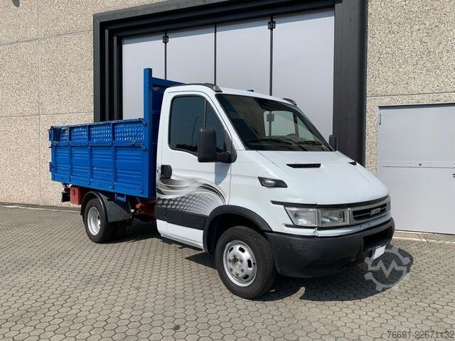 Tipper van Iveco Daily 35 - Ribaltabile Trilaterale