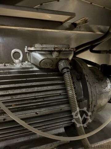 RMF Vacuum Tumbler 1250 ltr & Bin Load RMF MM2-LD2