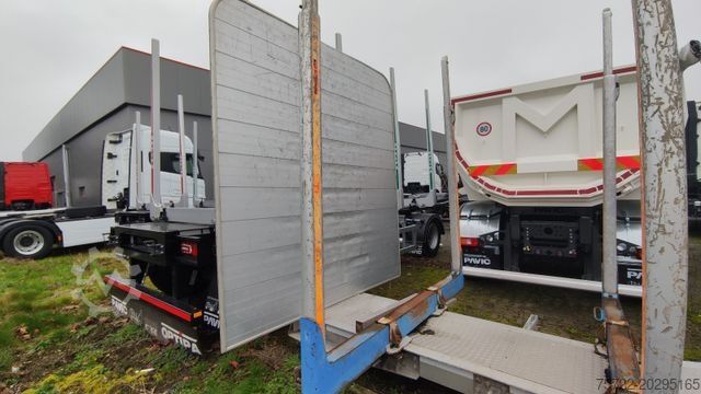 Logging truck SCHEMELAUFBAU MIT ExTe Rungen, Schemel
