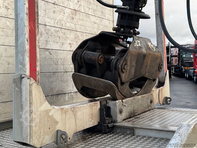 Holztransporter LKW SCANIA R580 6x4 Kurzholz LKW mit Epsilon M12Z 83