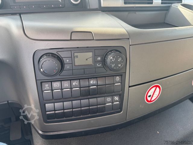 LKW mit Getränkeaufbau MAN TGM 18.290 / LBW / 2 x AHK / 15 PAL