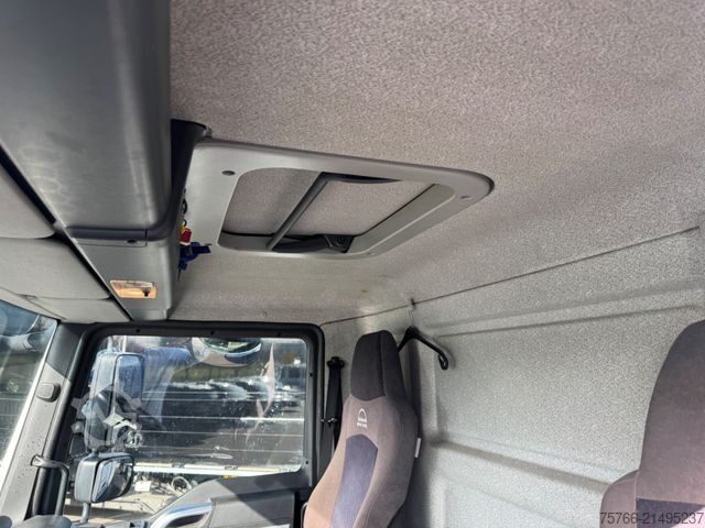 LKW mit Getränkeaufbau MAN TGM 18.290 / LBW / 2 x AHK / 15 PAL