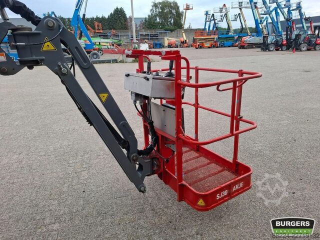 Gelenkteleskoparbeitsbühne Skyjack SJ30 ARJE