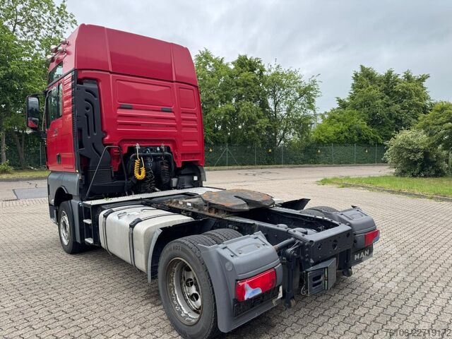 Standard SZM MAN TGX 18.460 4x2   Schlafkabine