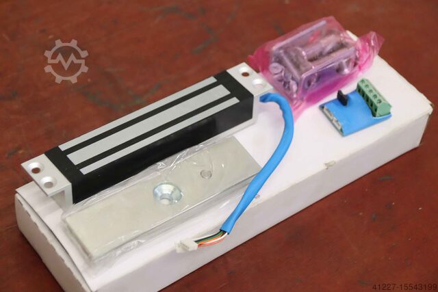 Safety switch surface magnet BSW EF150UPCTC