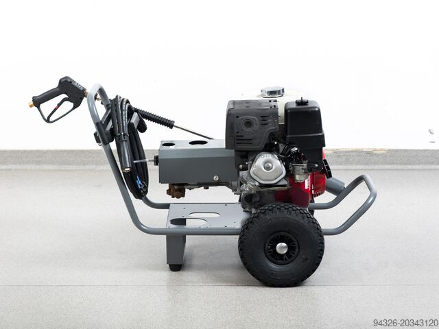 Kärcher HD 1050 B Hochdruckreiniger Kärcher HD 1050 B HONDA GX 390 - 200bar - 930l/h