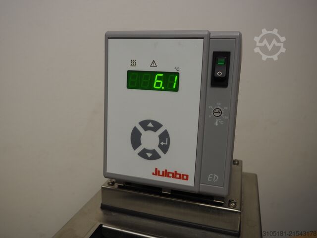 Umlaufbad mit Chiller/Heizer Julabo ED F12