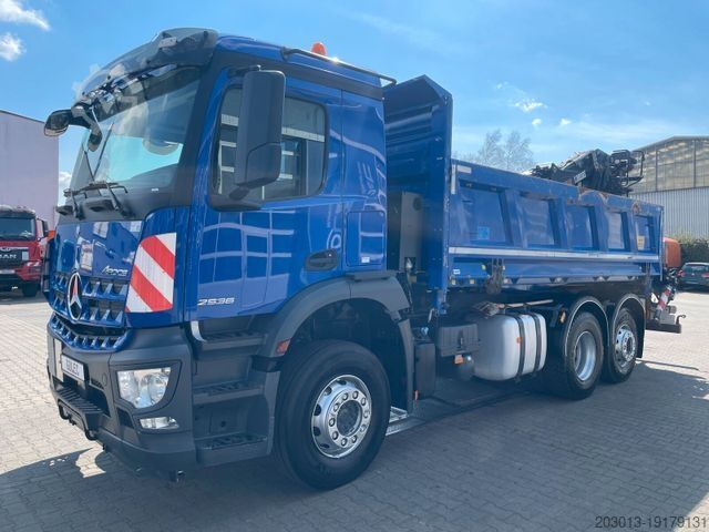 Dreiseitenkipper LKW MERCEDES-BENZ AROCS 2536 6x2*4 Kipper Kran HIAB