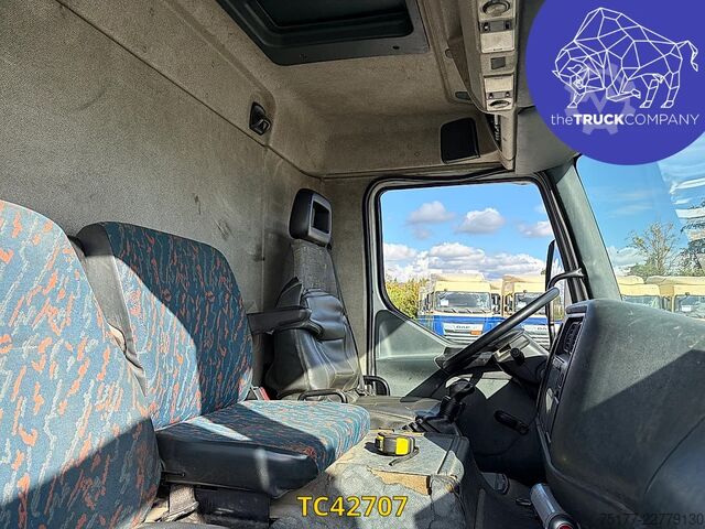 Tanker truck Renault Premium 300