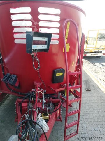 Feeding technology Futtermischwagen 20m³
