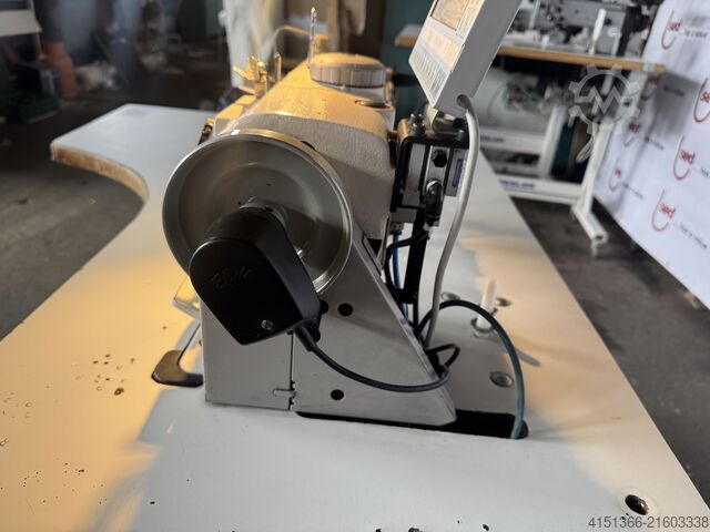 Nähmaschine JUKI LU-2210-6