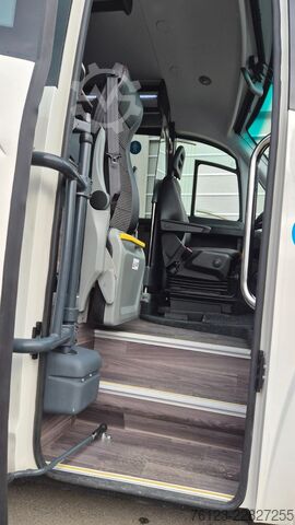 Kleinbus IVECO 2x Daily 70 Lagerfahrzeug Ferqui Sunrise 2,5 m B