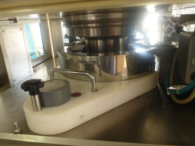 Tablet Press By Kilian Model T100/18 EU-B KILIAN T100/18