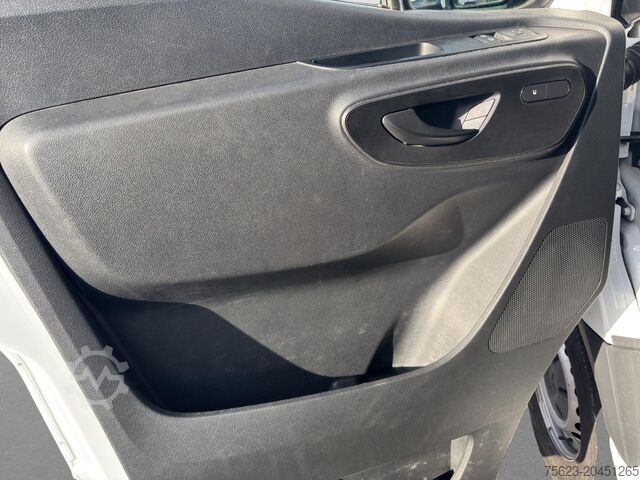 Transporter mit Koffer Mercedes-Benz Sprinter 314 CDI Koffer Maxi Klima Sitzh.